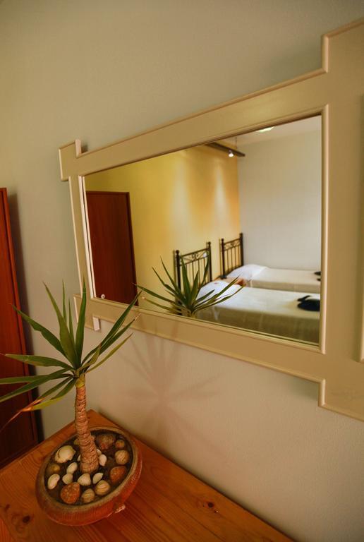 Aparthotel Oikeion Ermupoli Pokój zdjęcie